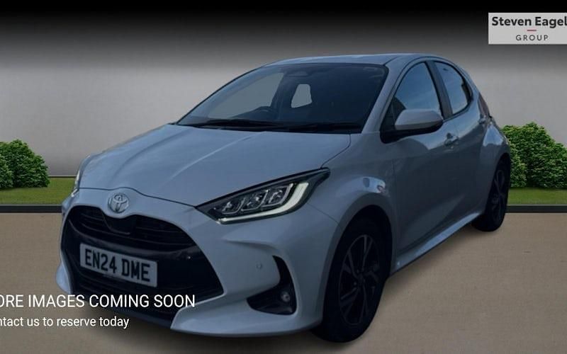 Used Toyota Yaris Hybrid Design 116 HP (85 kW) 2026 Hatchback