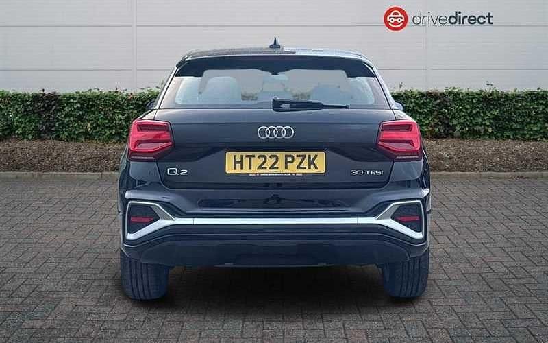 Used Audi Q2 S-Line 110 HP (80 kW) 2024 SUV