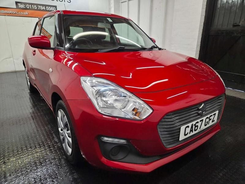 Used Suzuki Swift SZ3 90 HP (66 kW) 2018 Red Hatchback