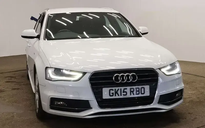 Used Audi A4 S-Line 150 HP (110 kW) 2015 White Estate