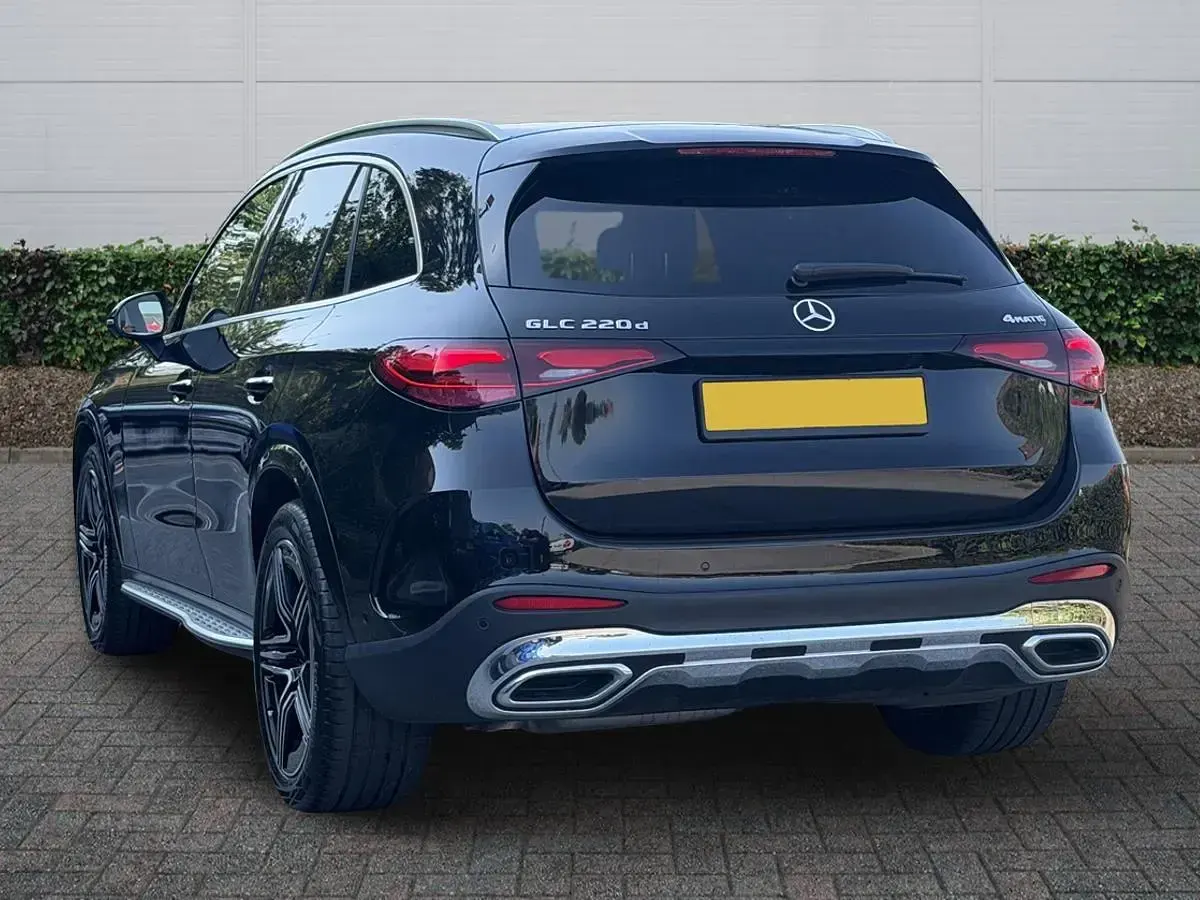 Used Mercedes GLC220 AMG Line Premium 2025 Black SUV