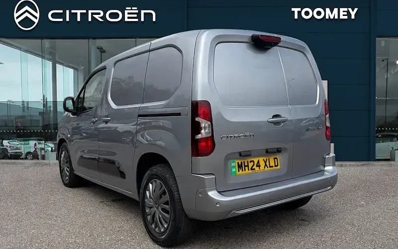 Used Citroën e-Berlingo 100 kW (136 HP) 2026 MPV