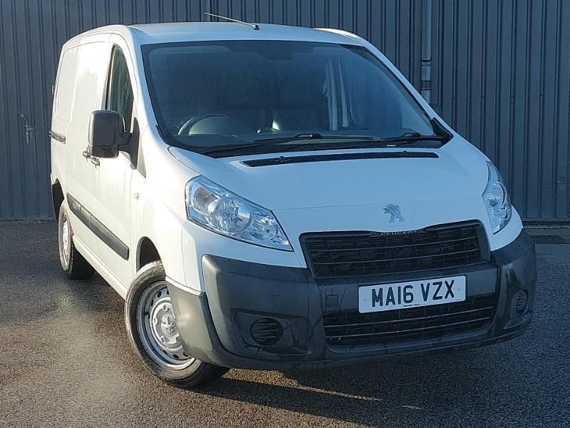 White Used 2016 Peugeot Expert Van | £6,998 (Super price) - Image 1/4