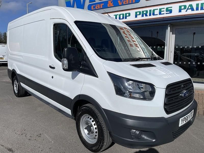 Used Ford Transit 105 HP (77 kW) 2018 White Van