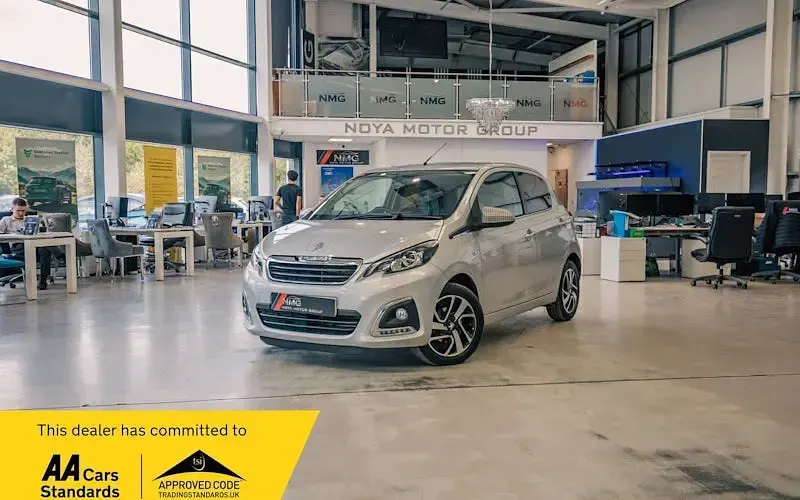Used Peugeot 108 Allure 82 HP (60 kW) 2017 Hatchback