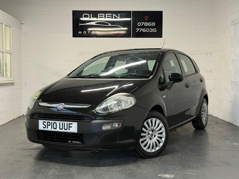 Black Used 2010 Fiat Punto Evo Active Hatchback | £1,750 (Fair price) - Image 1/4