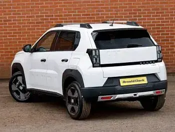 New Fiat Grande Panda La Prima 110 HP (80 kW) 2026 Solid  gelato white Hatchback
