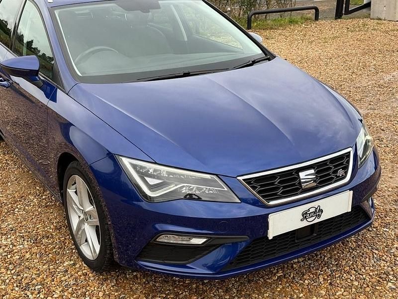 Used Seat Leon ST FR Sport 190 HP (139 kW) 2018 Blue Estate