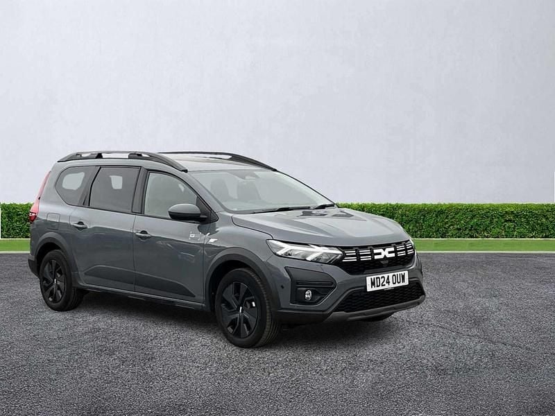 Grey Used 2024 Dacia Jogger Expression MPV | £19,199 (Fair price) - Image 1/4