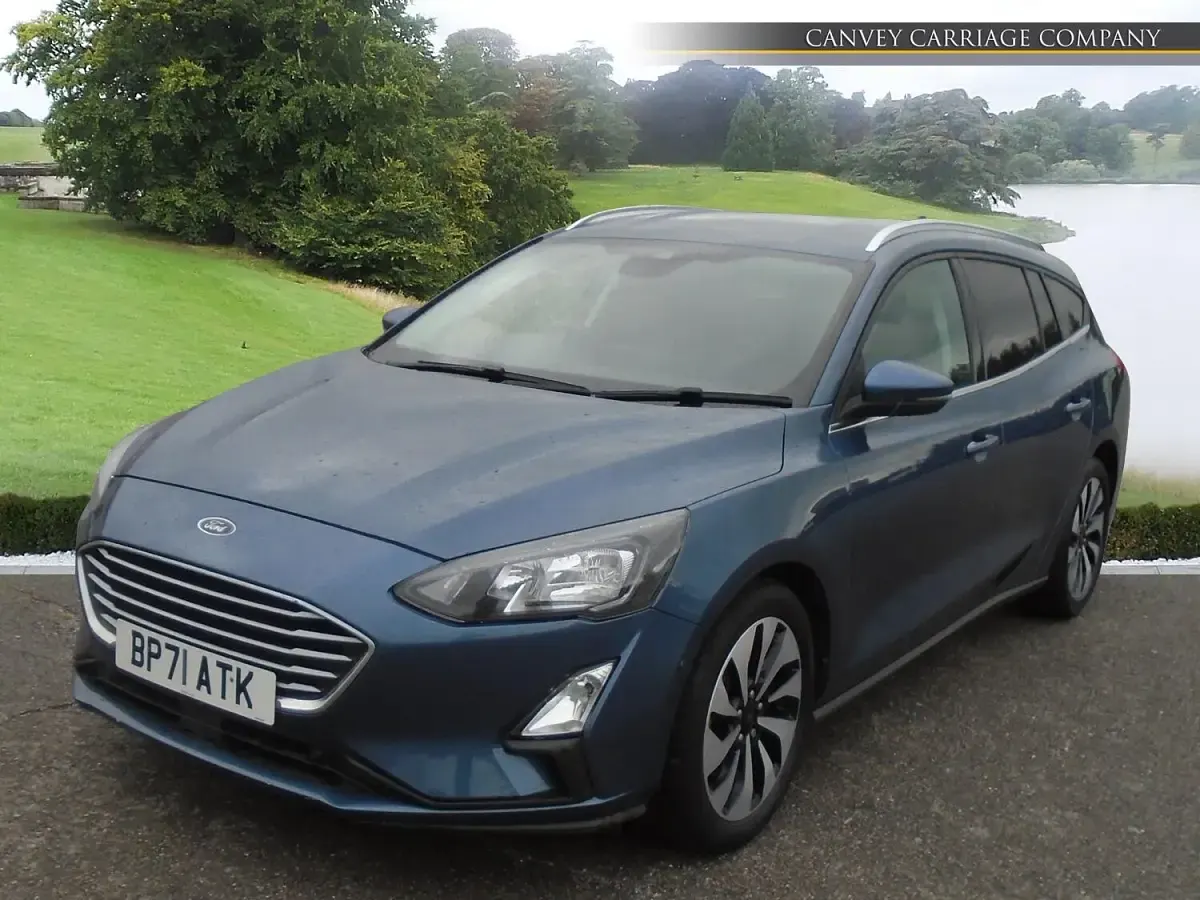 Used Ford Focus Zetec 2022 Blue Estate