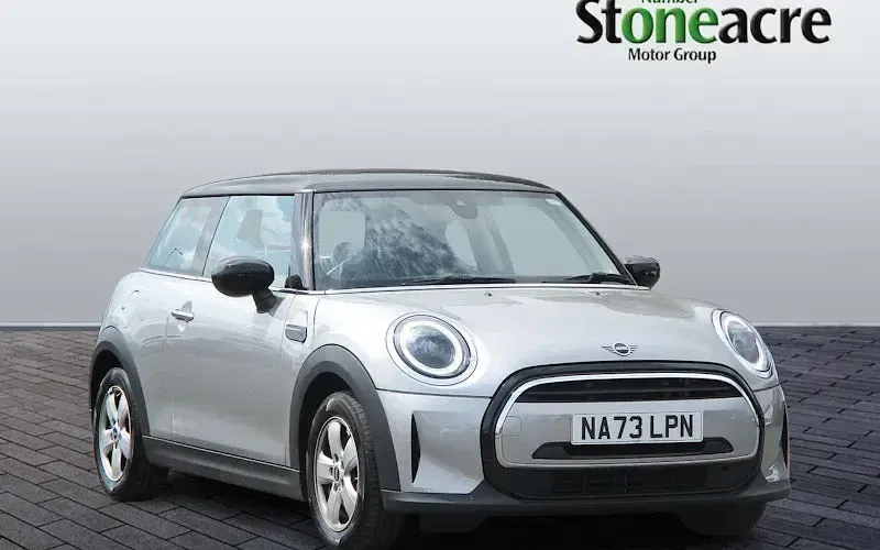 Used Mini Cooper Classic 136 HP (100 kW) 2021 Hatchback