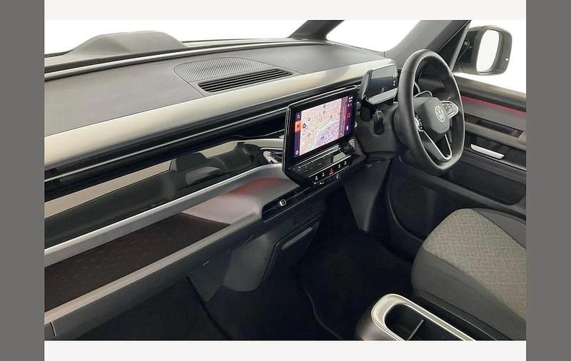 Usado VW ID. Buzz Pro 147 kW (200 HP) 2023 Branco Monovolume