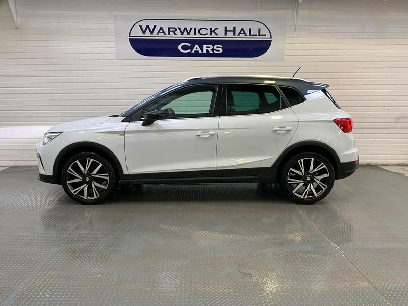 Used Seat Arona FR 2022 White SUV