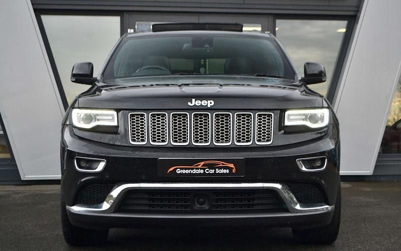 Usado Jeep Grand Cherokee Summit 250 CV (183 kW) 2016 Negro SUV