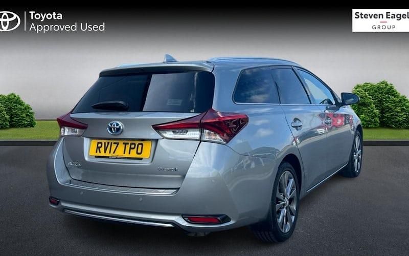 Used Toyota Auris Touring Sports 136 HP (100 kW) 2017 Estate