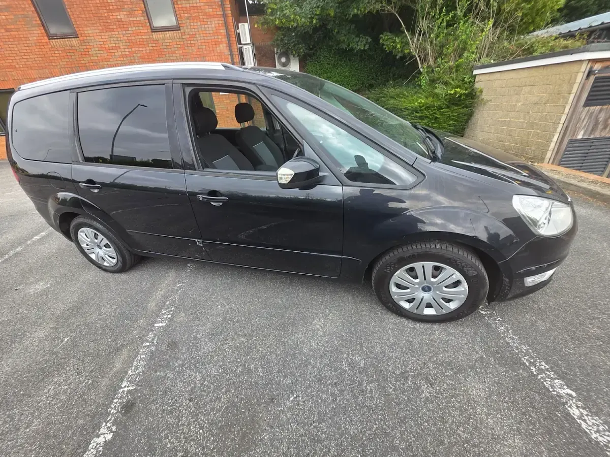 Used Ford Galaxy Zetec 115 HP (84 kW) 2013 Black MPV