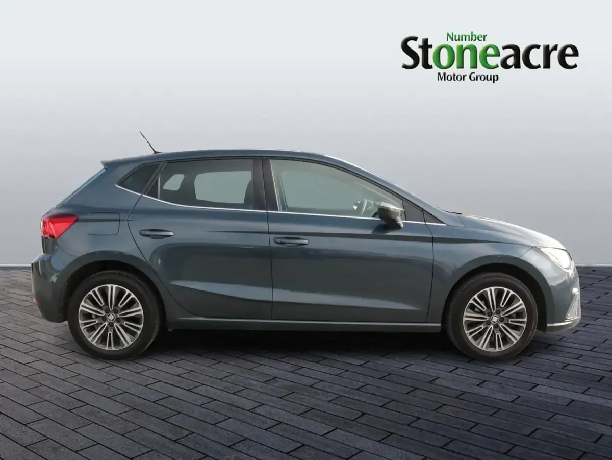 Używany Seat Ibiza XCELLENCE 115 KM (84 kW) 2019 Szary Hatchback