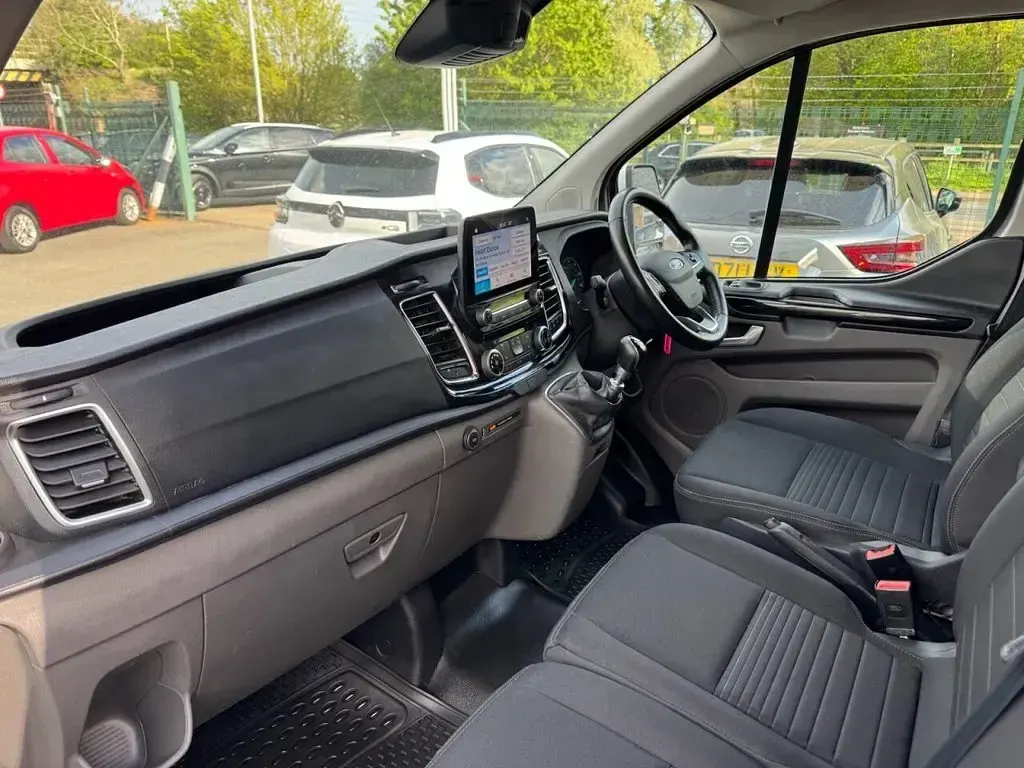 Used Ford Transit Custom Limited 2021 Silver Van
