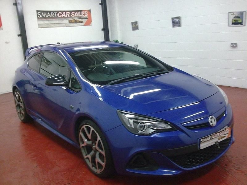 Used Vauxhall Astra GTC S 280 HP (205 kW) 2016 Blue Hatchback