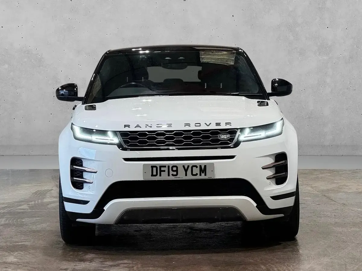 Used Land Rover Range Rover evoque SE Dynamic 182 HP (133 kW) 2019 White SUV