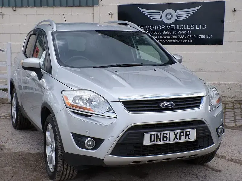 Used Ford Kuga Titanium 163 HP (119 kW) 2011 Silver SUV