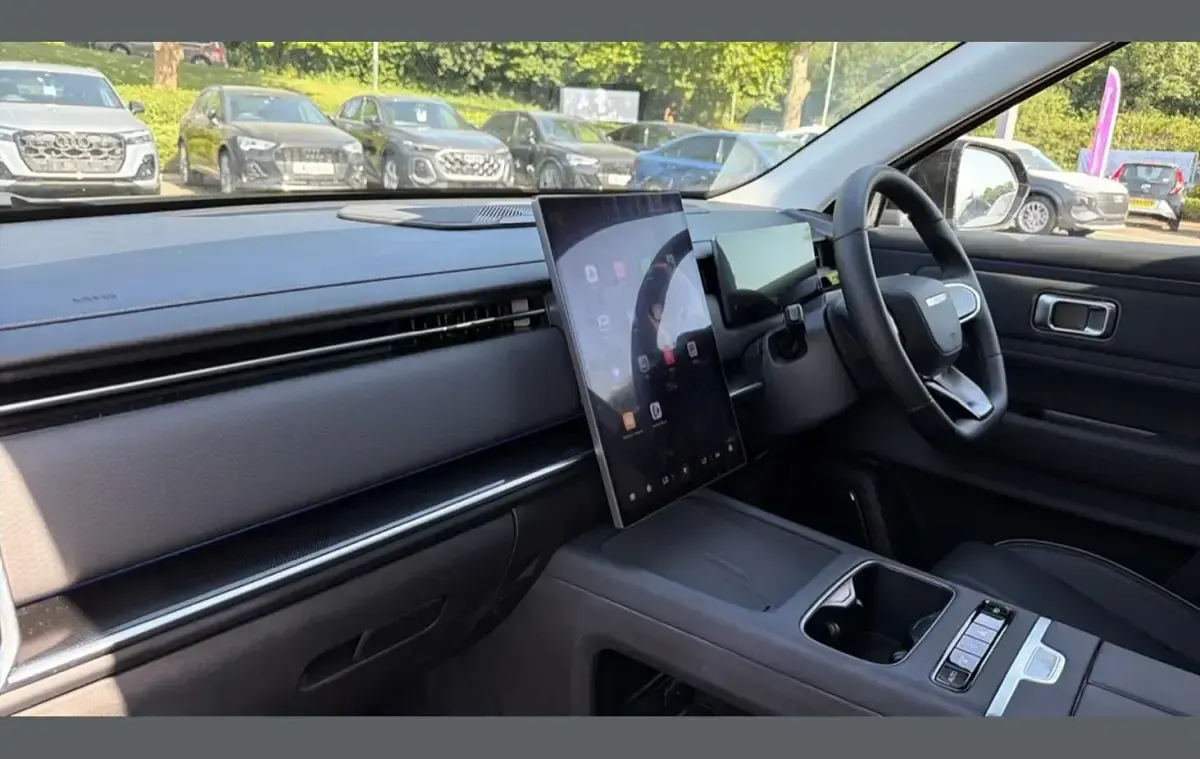 Used Jaecoo 7 347 HP (255 kW) 2026 Silver SUV