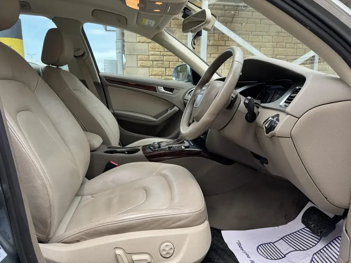 Used Audi A4 Allroad Comfort 2014 Silver Estate
