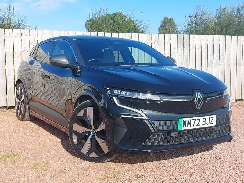 Black Used 2022 Renault Mégane Techno Hatchback | £20,298 (Fair price) - Image 1/4