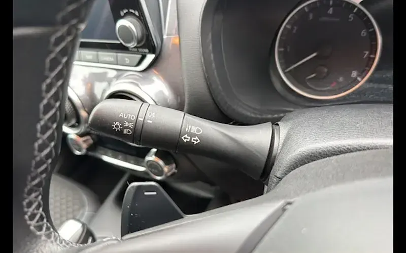 Used Nissan Juke N-Connecta 114 HP (83 kW) 2023 Black SUV