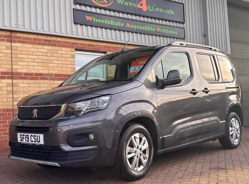 Used Peugeot Rifter Allure 2019 Grey MPV
