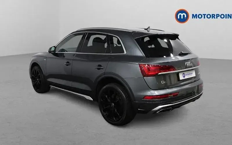 Begagnad Audi Q5 S-Line 204 HK (150 kW) 2024 SUV
