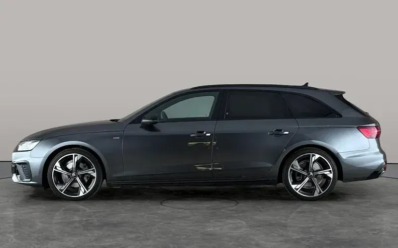 Used Audi A4 Black Edition 150 HP (110 kW) 2024 Grey Estate
