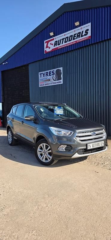 Used Ford Kuga Zetec 182 HP (133 kW) 2017 Grey SUV