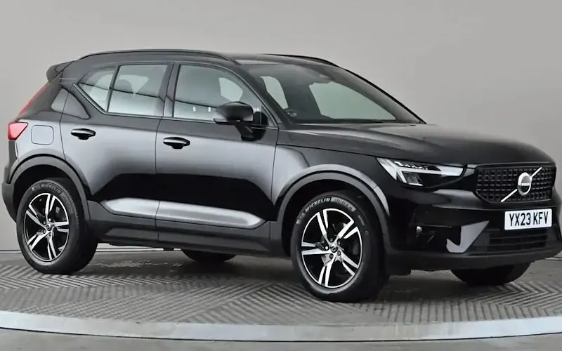 Used Volvo XC40 Plus 163 HP (119 kW) 2026 SUV