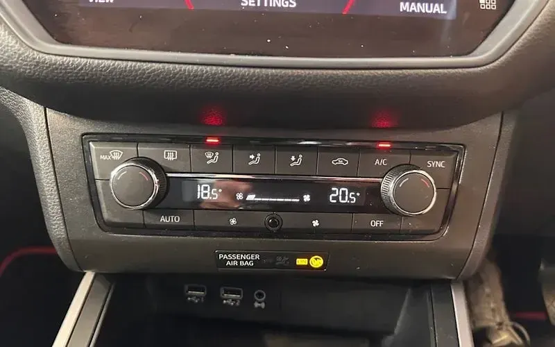 Used Seat Arona FR 116 HP (85 kW) 2019 Red SUV
