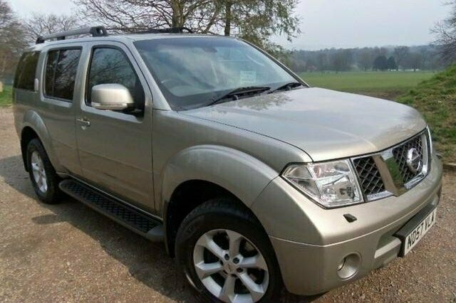 Used 2007 Nissan Pathfinder SUV | £10,990 - Image 1/4