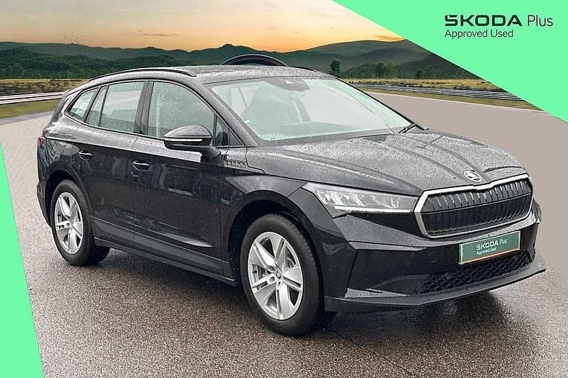 Black magic pearl effect New 2025 Skoda Enyaq iV SUV | £23,900 (Good price) - Image 1/4