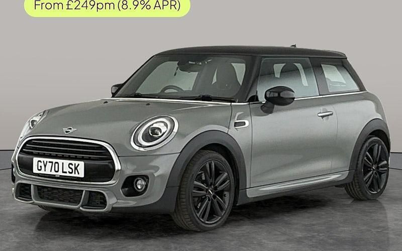 Used Mini Cooper Hatch 136 HP (100 kW) 2021 Hatchback