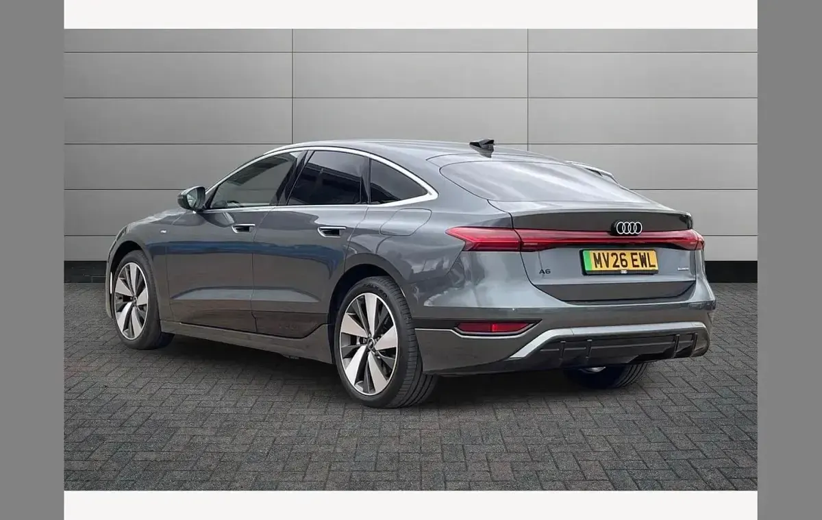 Used Audi A6 e-tron S-Line 314 kW (428 HP) 2026 Daytona grey Hatchback