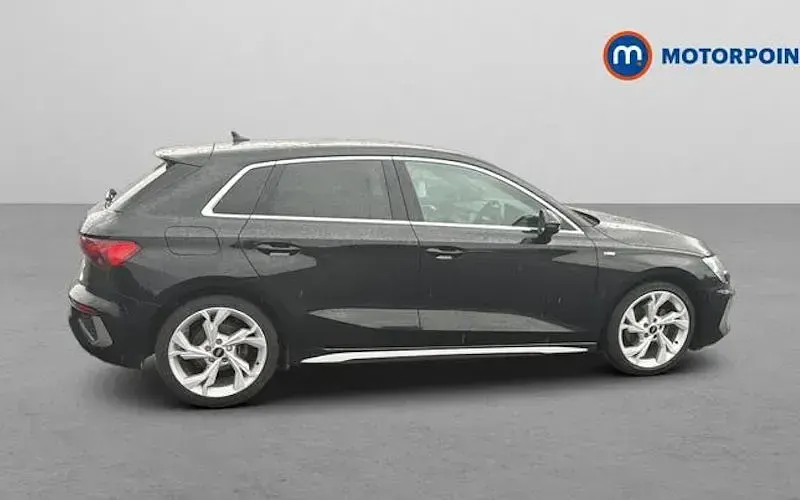 Used Audi A3 Sportback S-Line 150 HP (110 kW) 2024 Hatchback