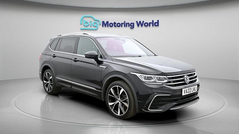 Used VW Tiguan Allspace R-line 188 HP (138 kW) 2022 Black SUV