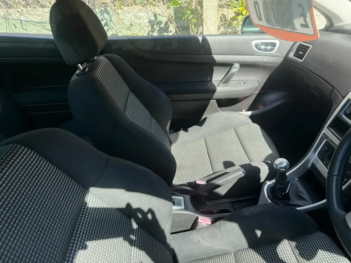 Second-hand Peugeot 307 CC S 2008 Argintiu Cabrio