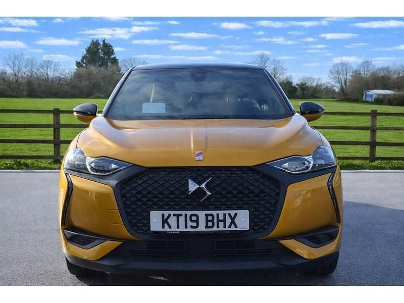 Used DS Automobiles DS3 Crossback Performance 100 HP (73 kW) 2019 Gold SUV