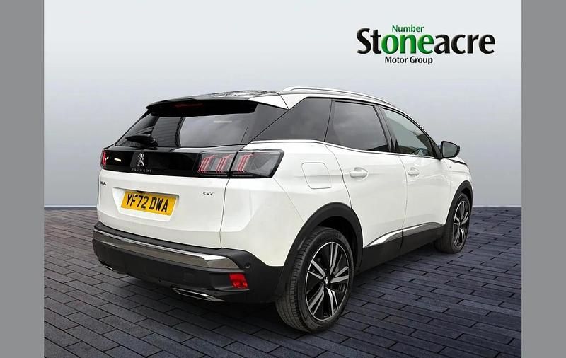 Used Peugeot 3008 Premium 128 HP (94 kW) 2022 White SUV