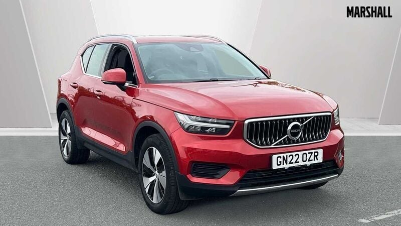 Red Used 2022 Volvo XC40 Inscription SUV | £22,781 (Good price) - Image 1/3