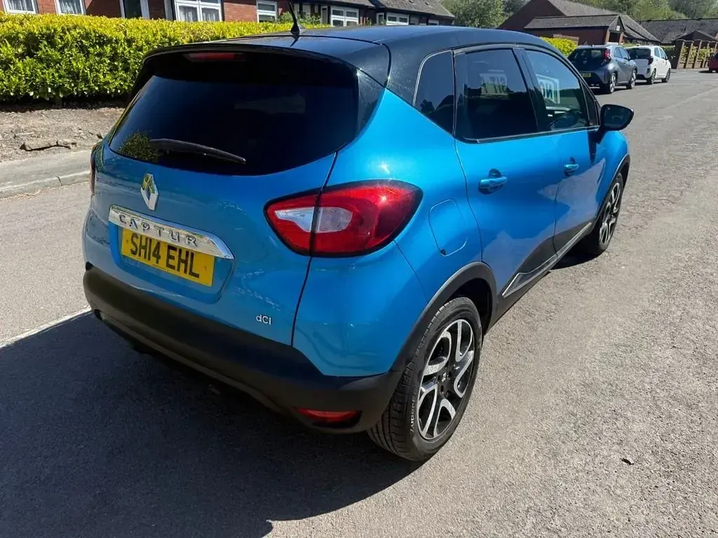 Second-hand Renault Captur Dynamique 90 CP (66 kW) 2014 Albastru SUV