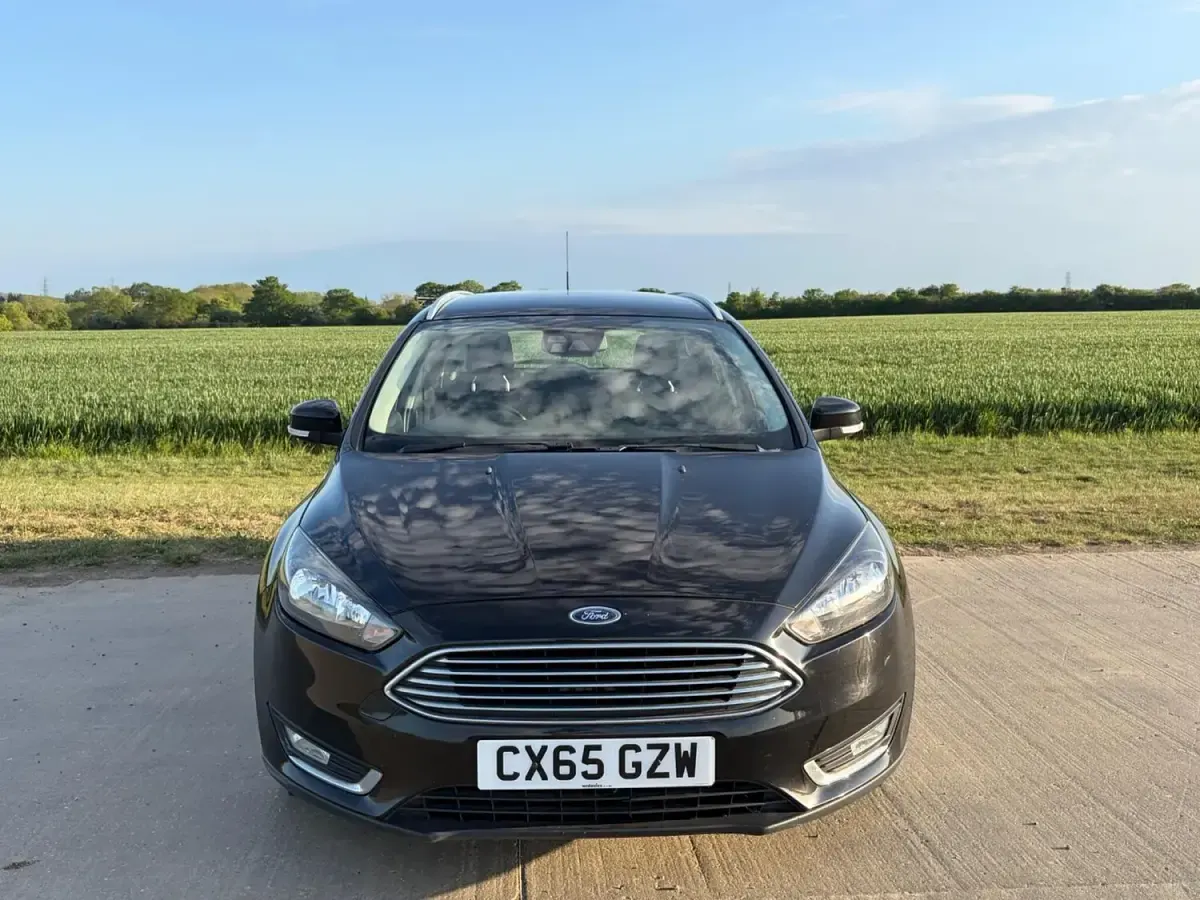 Used Ford Focus Titanium 125 HP (91 kW) 2015 Black Estate