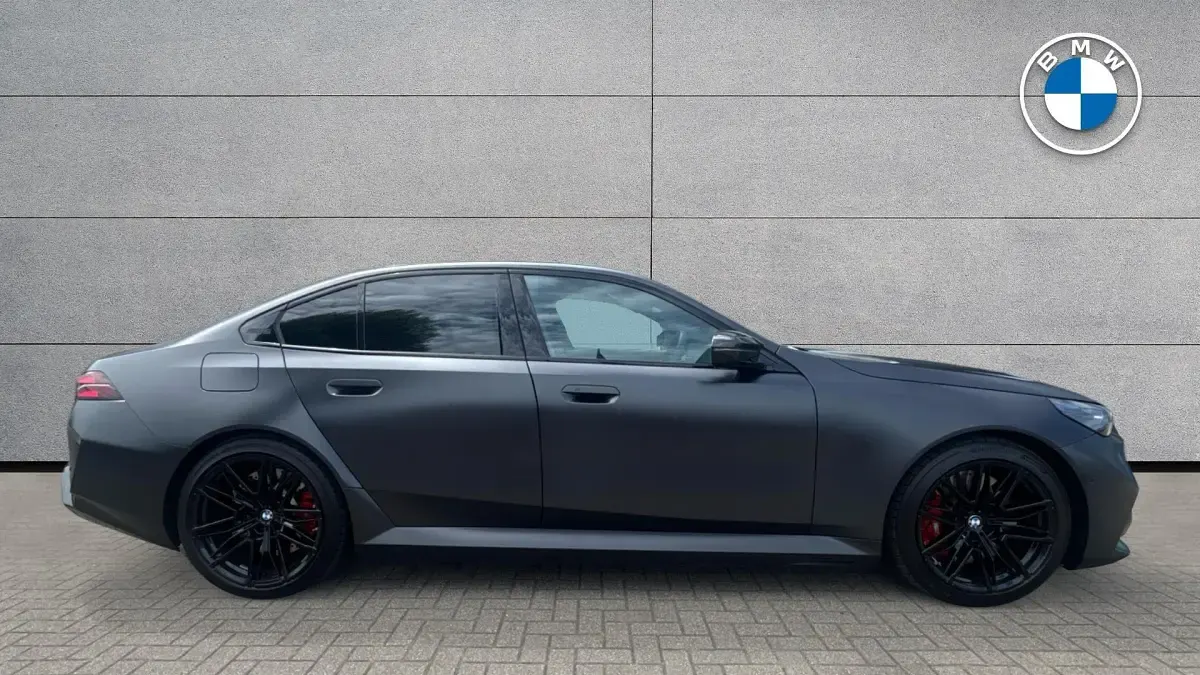 Used BMW M5 Comfort Edition 727 HP (534 kW) 2025 Grey Sedan