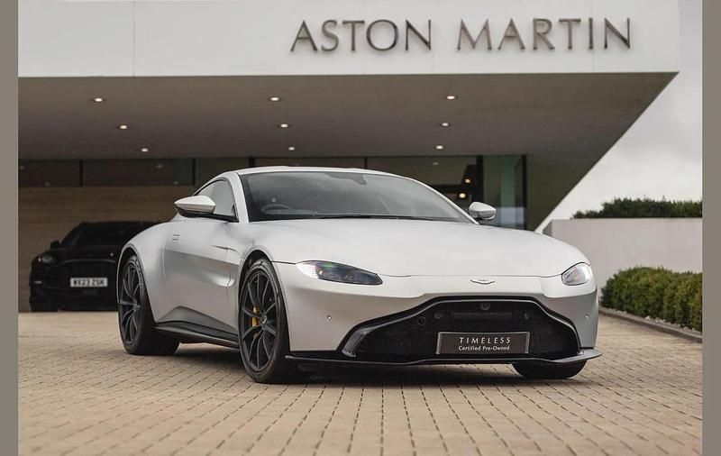 Used Aston Martin Vantage 502 HP (369 kW) 2022 Silver Coupe