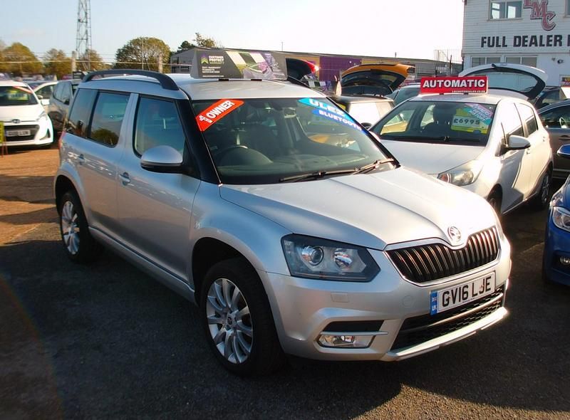 Silver Used 2016 Skoda Yeti SE L SUV | £7,995 (A bit pricey) - Image 1/4